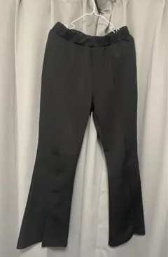 フレア スラックス