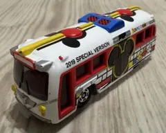 トミカ　ディズニーリゾート クルーザー　2019スペシャルバージョン