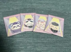 ちいかわ　ダイカットステッカー　モモンガ　古本屋　ラッコ