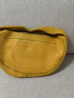 miumiuバッグのサムネイル