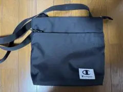 champion チャンピオン　ショルダーバッグ　サコッシュ