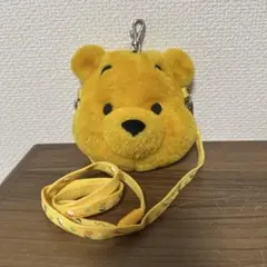ディズニーリゾート　くまのプーさん　リール付き　ぬいぐるみパスケース