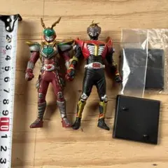 仮面ライダー フィギュア バンダイHG 仮面ライダー龍騎　2体セット