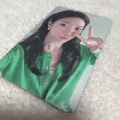 ルセラフィム 'PUREFLOW' 　weverse　コンパクト盤特典　カズハ