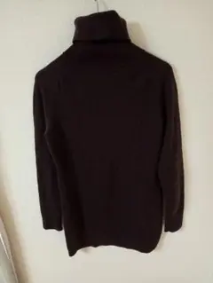値下げ美品トミーヒルフィガー　タートルネックニット　少し長め丈