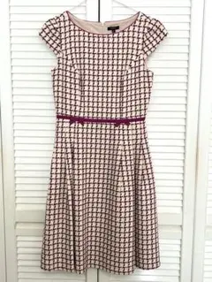 トッカtocca オンワード刺繍ワンピース アナイレストローズ