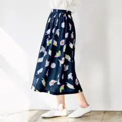 フェリシモ　ネイビー 鳥プリント ロングスカート