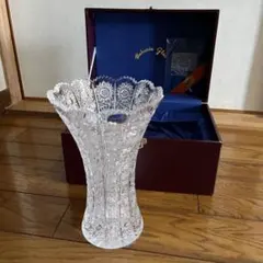 美品❗️ ボヘミアクリスタル　フラワーベース　花瓶　転居　開店　卒業　入学　お祝い