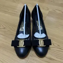 Ferragamo パンプス VARA メッシュ 黒のサムネイル