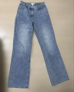 H&M ストレートデニム ライトブルーのサムネイル
