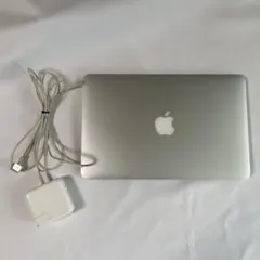 Apple MacBook Air 11インチ 本体のサムネイル