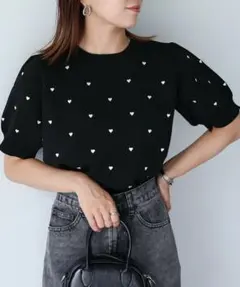 【美品】Riberry リベリー スポンディッシュハート刺繍半袖ニット ブラック