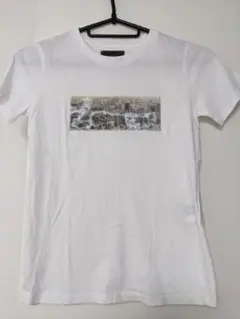 EMPORIO　ARMANI　アルマーニ　Tシャツ130のサムネイル