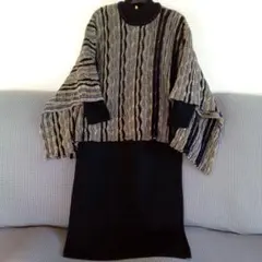 YOUVISAGE　ケープ付きニットセットアップ　クリーニング済み