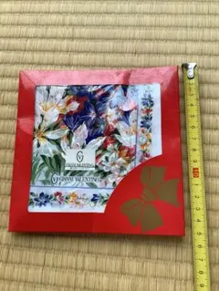 GIANNI VALENTINO ハンカチ 花柄のサムネイル