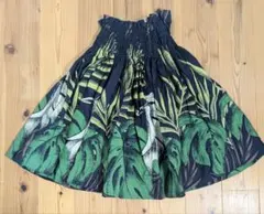 フラダンス用　ブラックグリーンモンステラ　パウスカート
