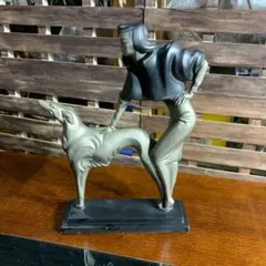 I533R Alexander Danel アレキサンダー ダネル 犬と女性