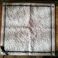 LANVIN 花柄タオルハンカチ 約28cm x 28cm