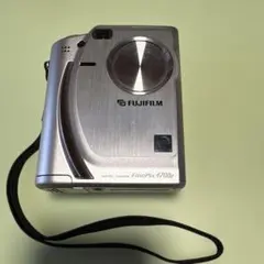 FUJIFILM FinePix 4700z 本体のサムネイル