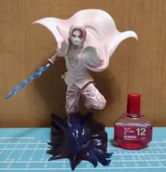 ONEPIECE ワンピース　フィギュア シャンクス