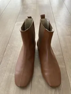 【美品】オゥバニスター　ショートブーツ　サイズ35