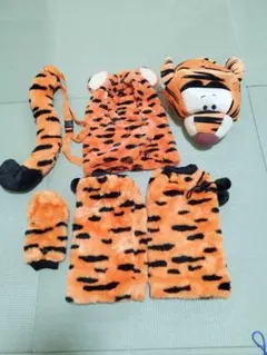 ディズニー ティガー レッグウォーマー ファンキャップ　手袋 2025年最新】ティガー レッグウォーマーの人気アイテム - メルカリ