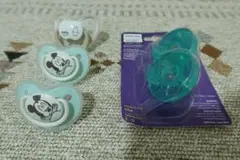Pigeon おしゃぶり x 2、Philips x 2、Miffy