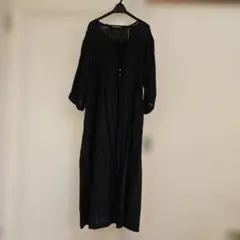 新品未使用FREAK'S STOREブラック 刺繍入り ロングシャツワンピースのサムネイル