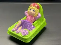 送料込み☆マクドナルド☆ミス・ピギー☆ハッピーミールトイ☆1995