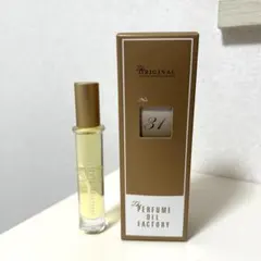 PERFUME OIL FACTORY 31