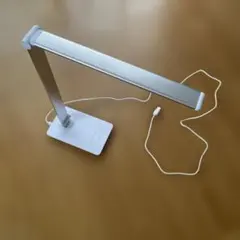 タッチセンサー LEDデスクライト