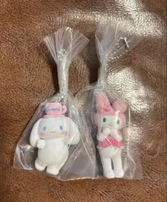 サンリオ　ミニチュアチャーム　ライブキャラクター　シナモン　マイメロ