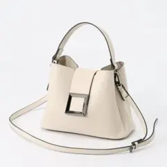 バックル使い２ＷＡＹショルダーバッグ