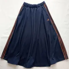み*み様 【匿名配送】アディダス ルーズフィット ダブルニットスカート ネイビー
