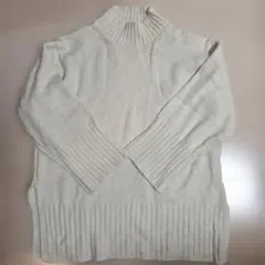 earth music&ecology アイボリー タートルネックセーター F