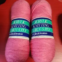 海外毛糸(オーストラリア)　Cleckheaton 5PLY 100g×２巻