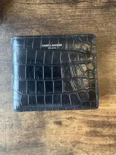 サンローラン　二つ折り財布　カサンドラ　クロコ型押し　ブラック サンローラン SAINT LAURENT 二つ折り財布 タイニーカサンドラ