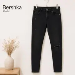 Bershka ベルシュカ ブラックデニム スキニー ダメージ加工 38のサムネイル