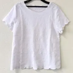 美品 フランシュリッペ 猫柄 刺繍 Tシャツのサムネイル