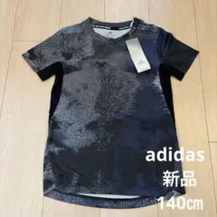 【新品】adidas 半袖Tシャツ　140㎝のサムネイル