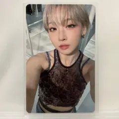 HANA JISOO ジス トレカ blue jeans