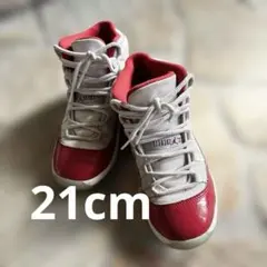 エアジョーダン　キッズスニーカー レッド/ホワイト