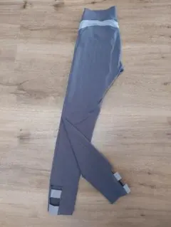 ヨガパンツ