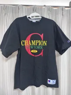 Champion Tシャツ