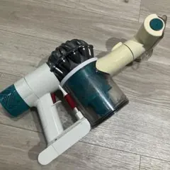 Dyson V7 Mattress ハンディクリーナー 豊富なアタッチメント付 - メルカリ