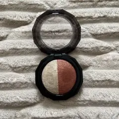 Item thumbnail for item d1e5ea63-251a-4465-bb5e-65248f6ad863