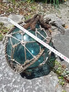 緑色ガラス漁業用フロート 昭和北海道漁師使用の本物ガラス浮き玉