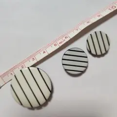 Item thumbnail for item 11142033-461d-4ed1-b0fb-c62314c02731