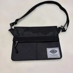 【美品】Dickies ディッキーズ サコッシュ ショルダーバッグ ブラックのサムネイル