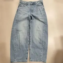 ​【大人気】GU バレルレッグジーンズ（ライトブルー）30インチ 2025SS